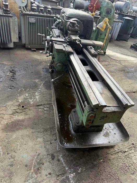 Продам  токарний верстат 1А62 в рабочому стані