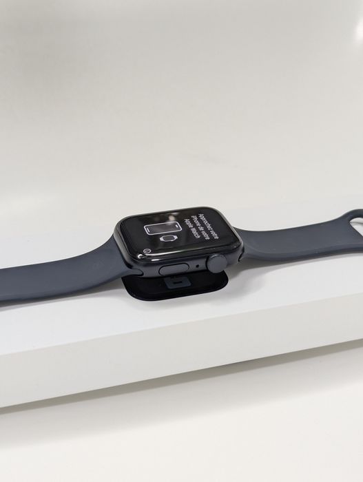 Apple Watch SE 2 GPS 44mm Midnight Aluminium Case