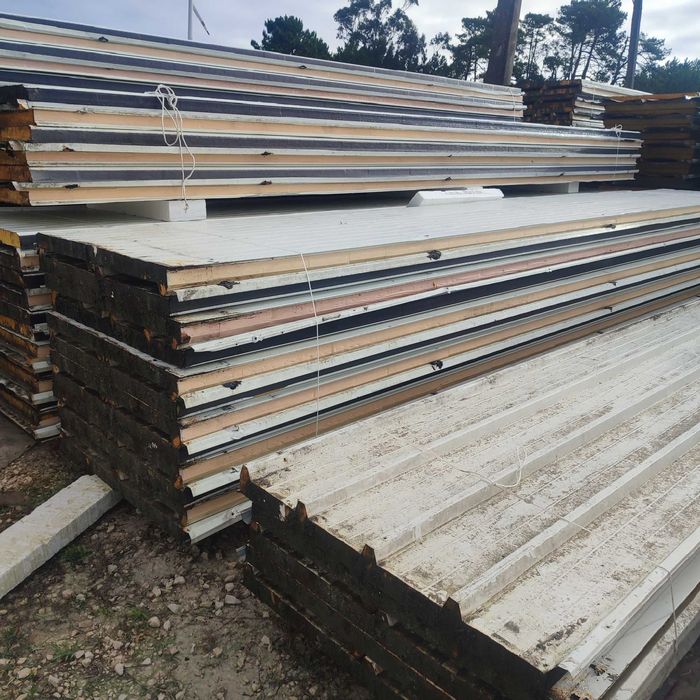 Painel sandwich USADO 60mm 3 ondas 6mt/6,50mt