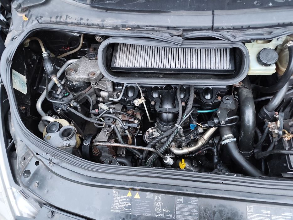 Renault Espace-4  під римонт або запчастч