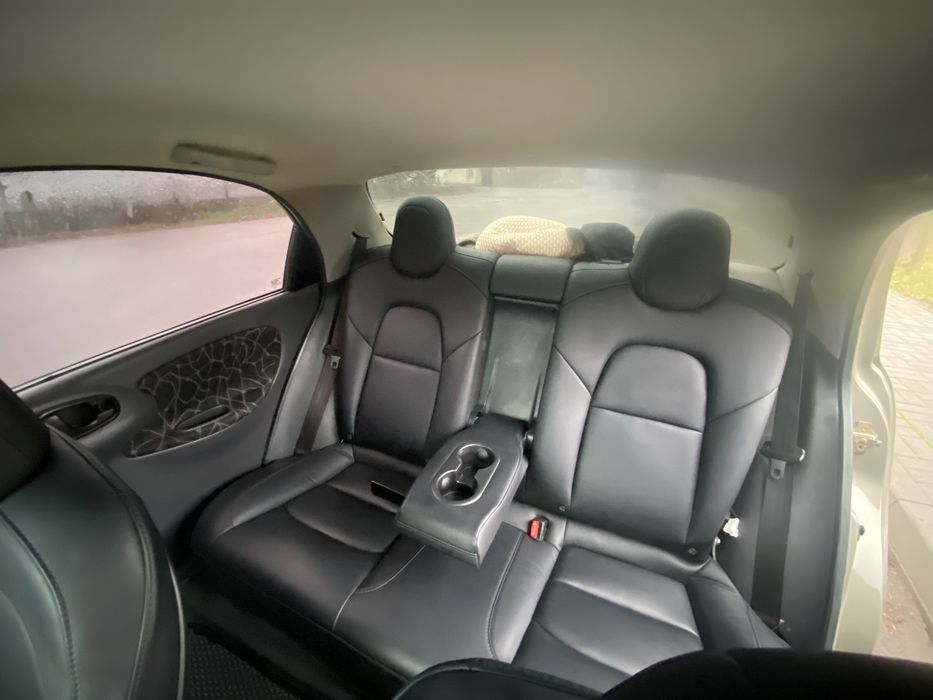 Део Сенс 2004 рік випуску