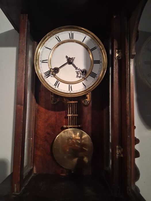 Zegar Badische Uhrenfabrik