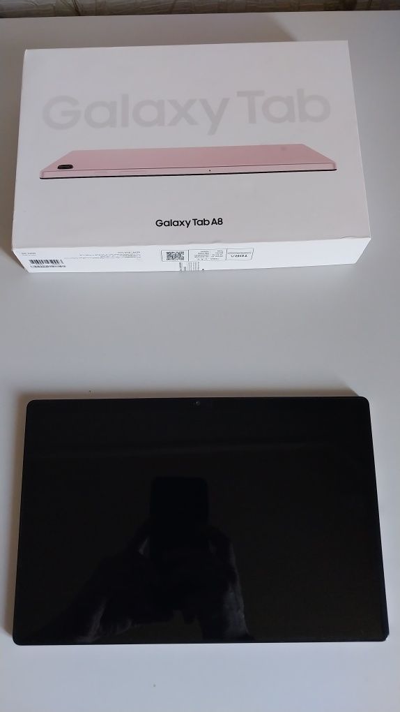 Продам Планшет Samsung Galaxy Tab A8 SM-X200 4/64 Pink