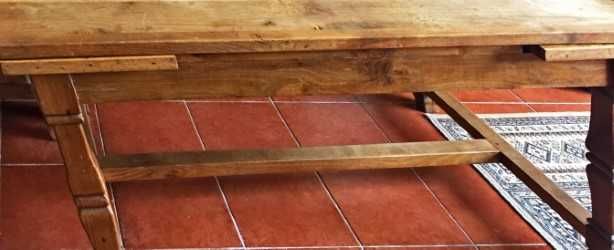 Moveis Sala em Castanho Velho bom estado.