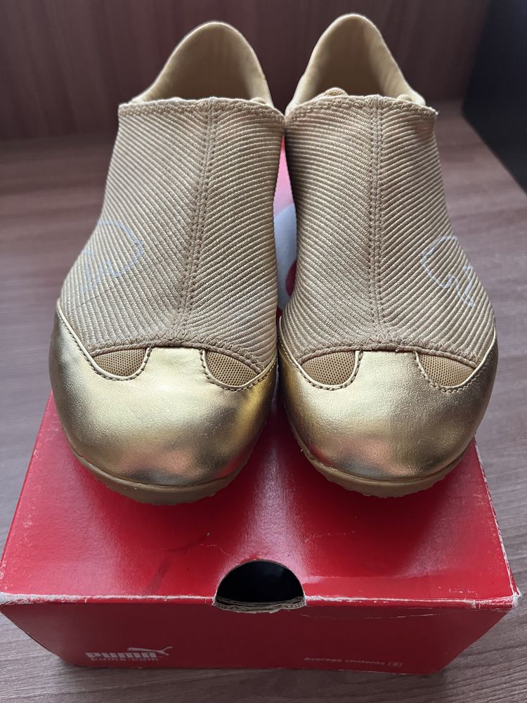 Кроссовки Puma Gold 37 р.