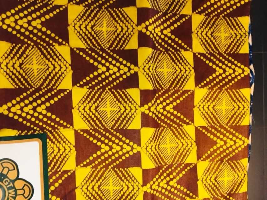 Vendo várias capulanas