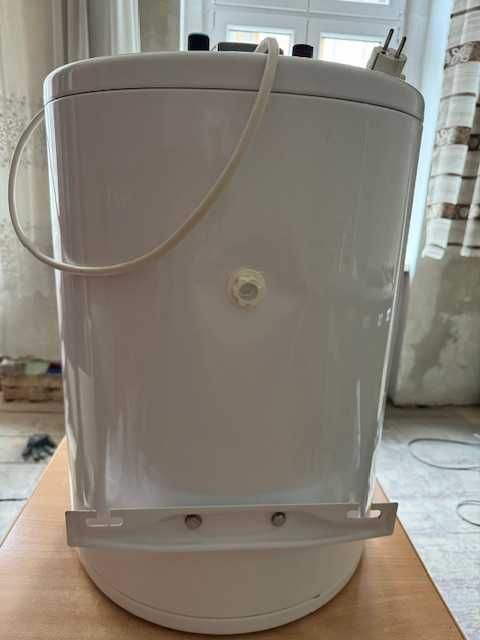 LEMET 60L Bojler - elektryczny ogrzewacz wody