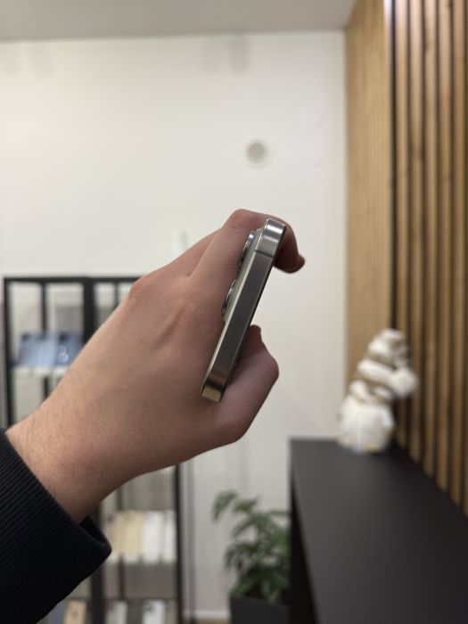 Telefon iPhone 16 PRO 128GB Szary Apple Gwarancja iTrade