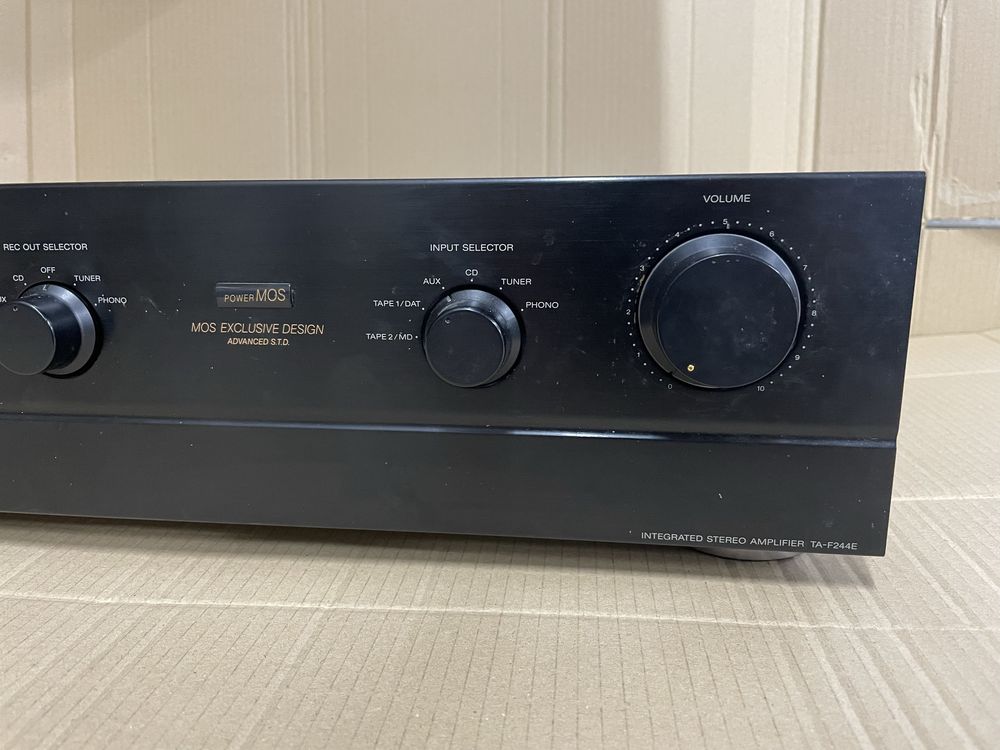 Wzmacniacz stereo Sony TA-F244E