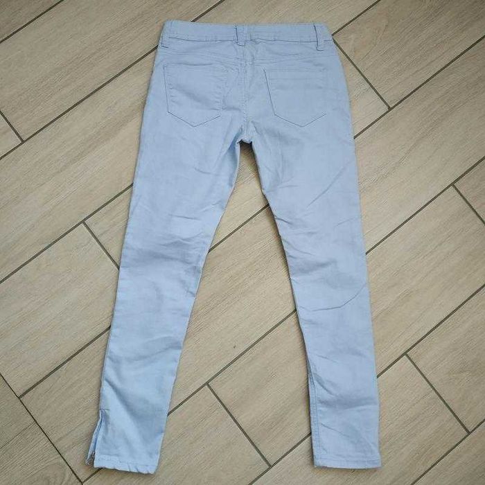 Джинси рідкісного небесного кольору, Denim Co