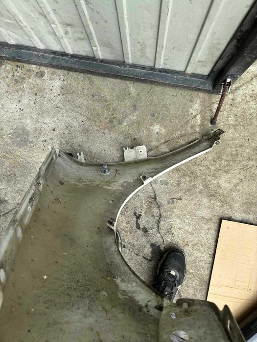 błotnik prawy przód przedni vw volkswagen passat b5 fl lift LB9A