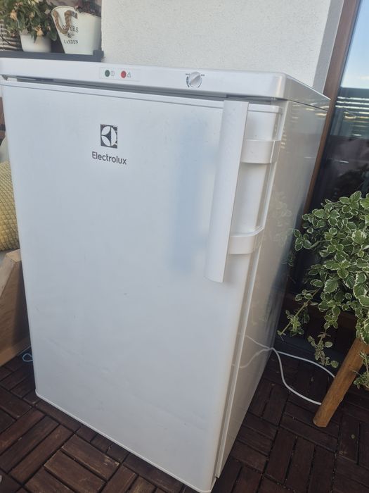 Zamrażarka Electrolux jak nowa