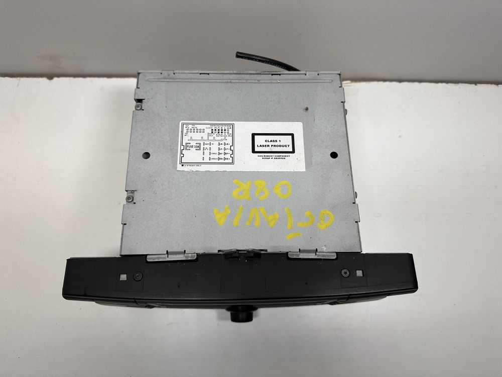 Штатна магнітола 1Z0035161C Шкода Октавія А5 Skoda Octavia A5