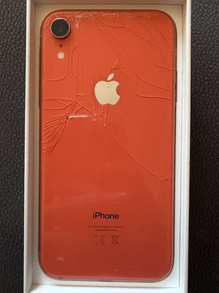 IPhone Xr 64GB z uszkodzeniami