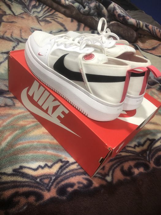 Кросовки женские бренд найк 42 размера