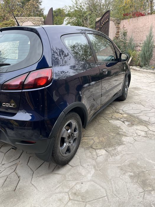 Mitsubishi Colt бензин механіка Start Stop