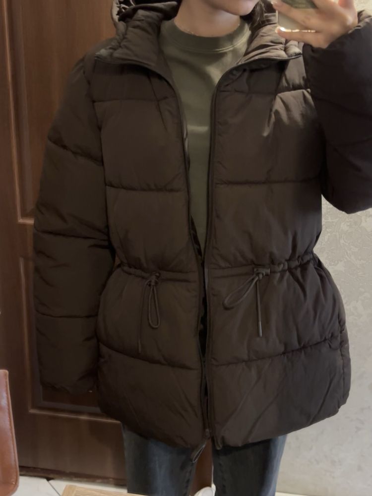Куртка H&M Нова