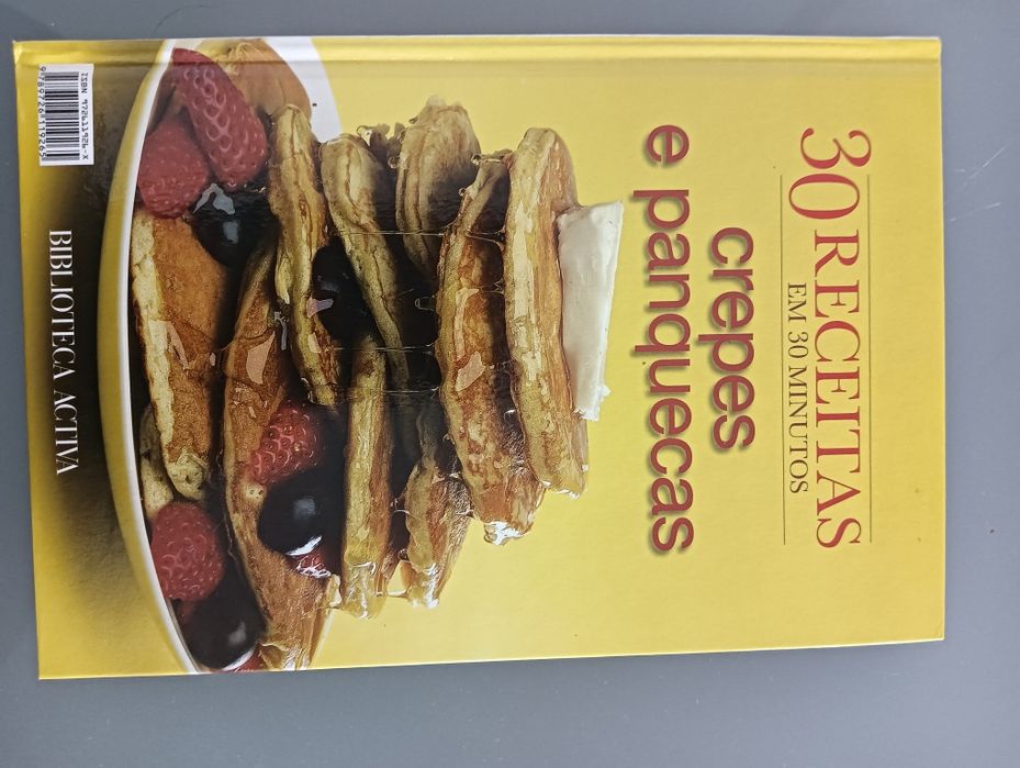 Crepes e panquecas	Coleção  30 receitas em 30 minutos Como Novo!