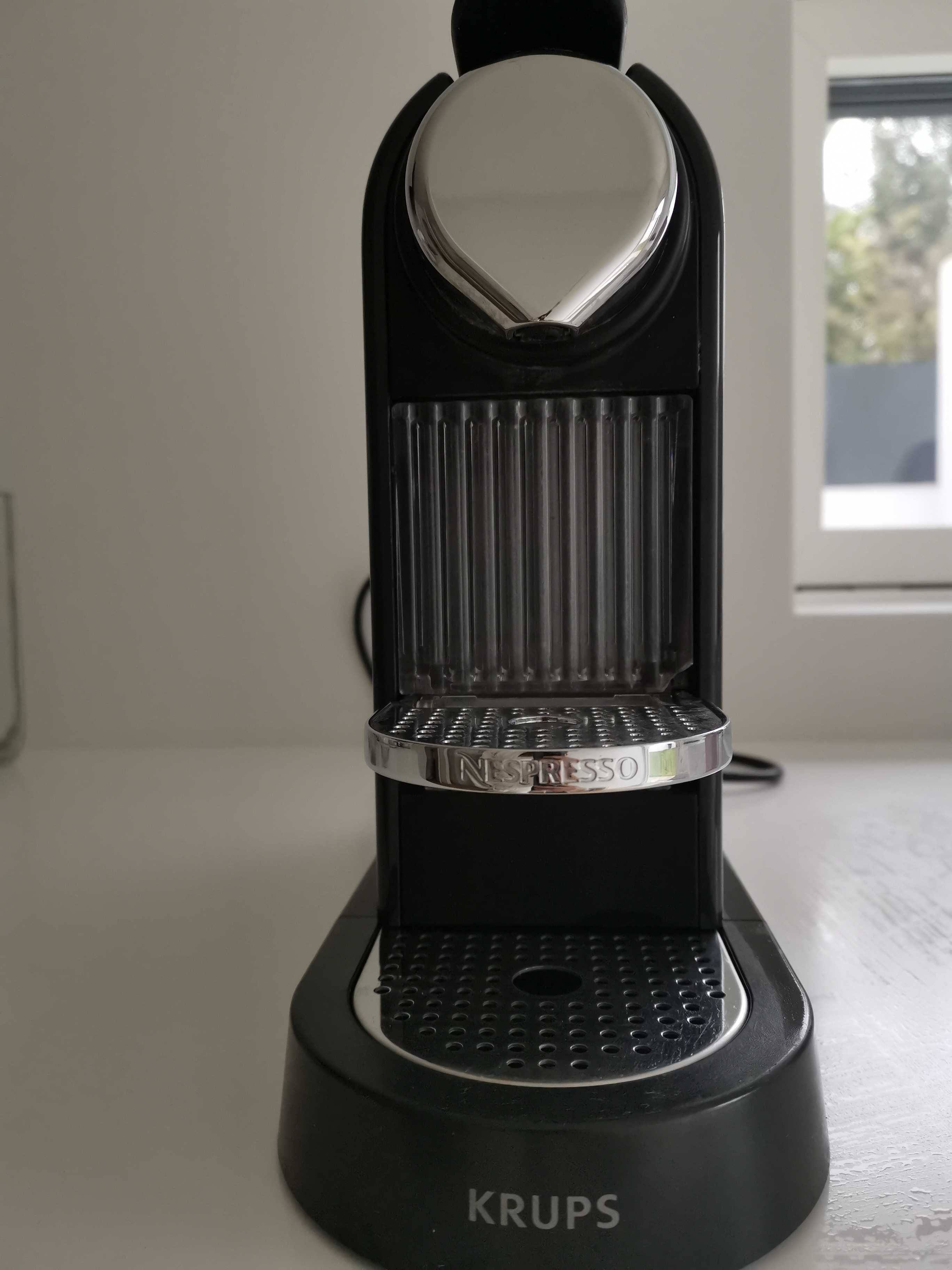 Nespresso Citiz preto
