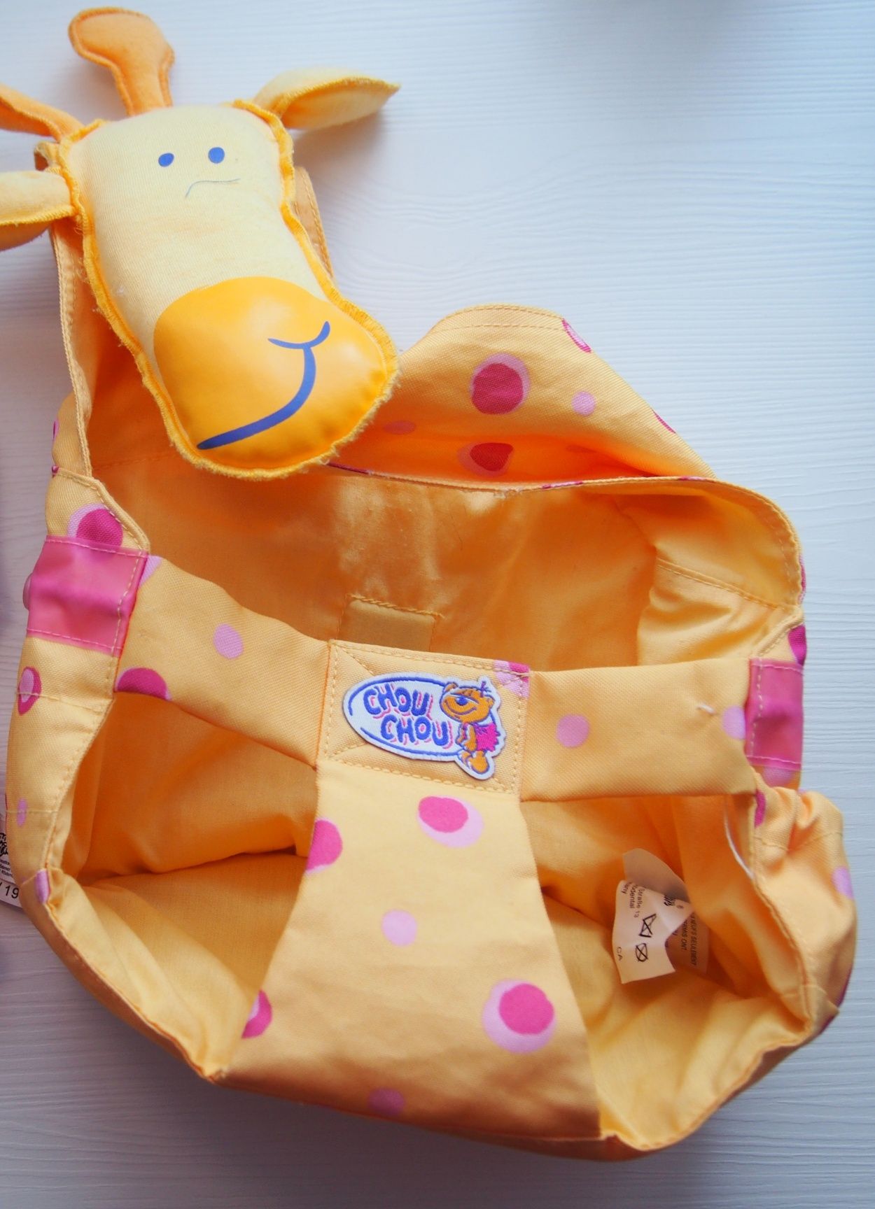 Nosidełko nosidło do lalki Chou Chou żółta żyrafa chip