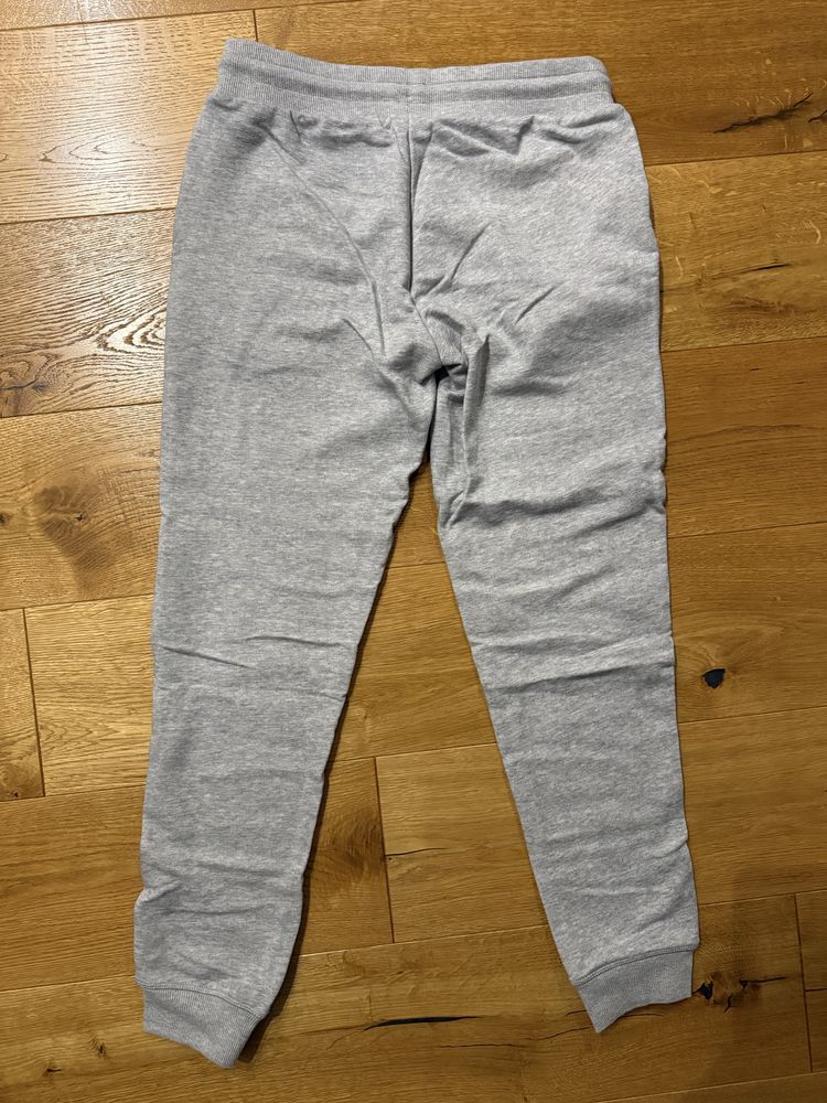 Nowe szare dresy Tommy Hilfiger rozmiar S/M