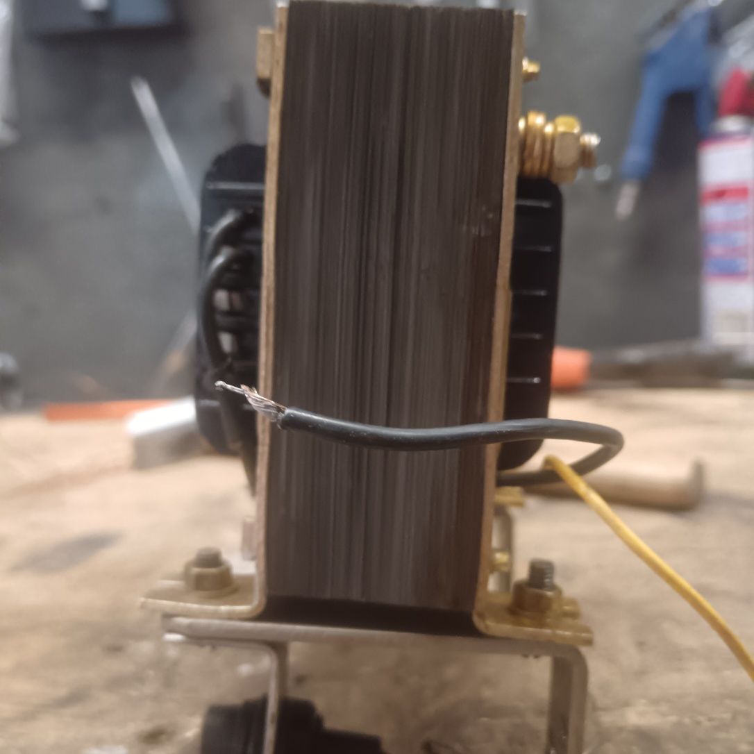 Transformator Ochronny 240/24 V (Używany)