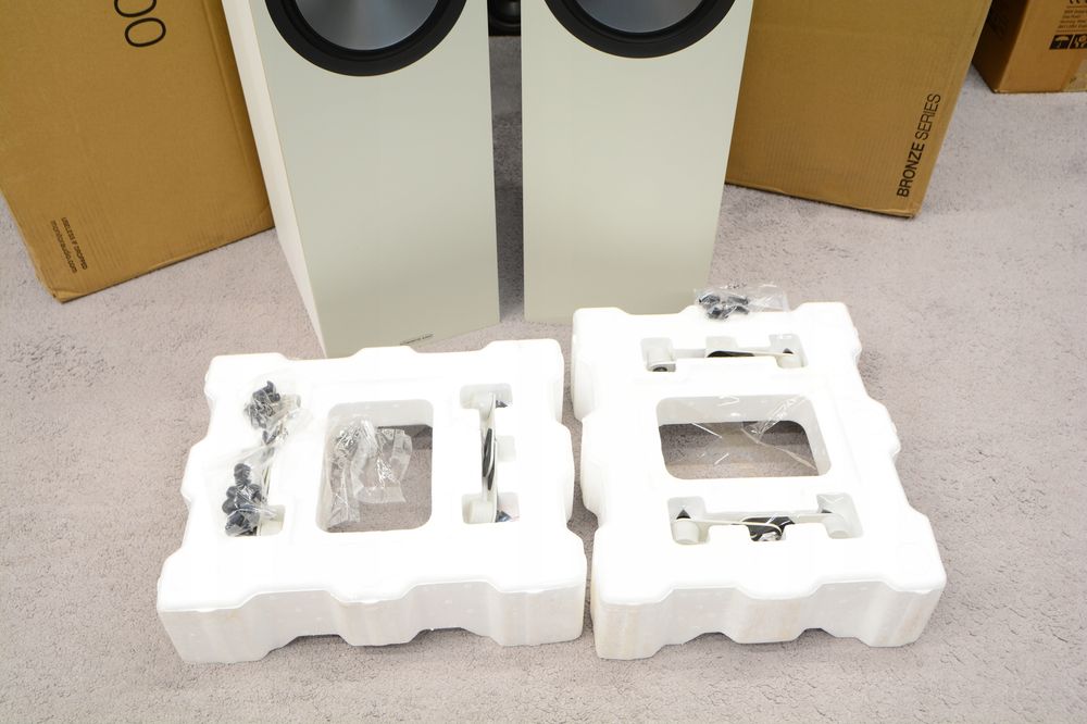 kolumny Głośnikowe podłogowe stereo Monitor Audio Bronze 500