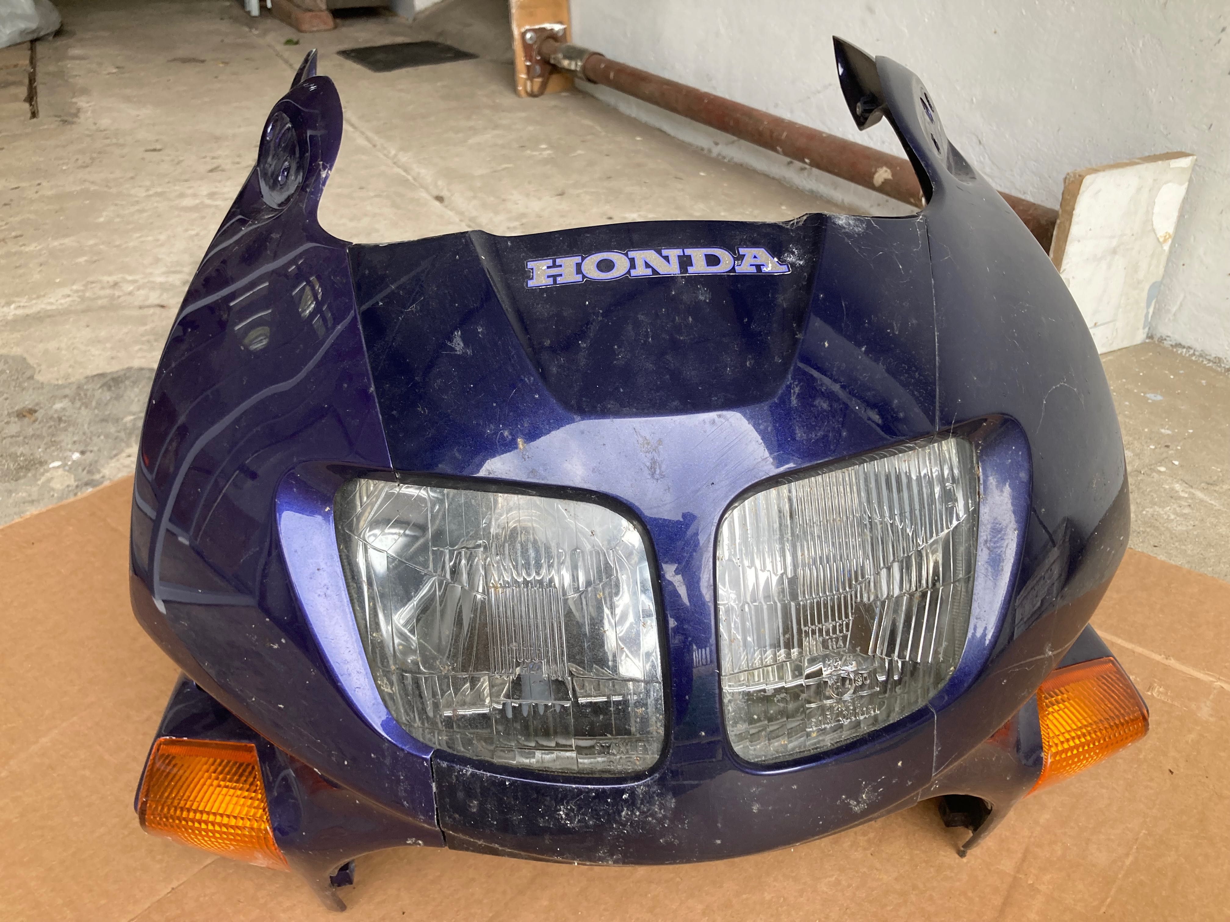 Honda VFR 750F RC36II