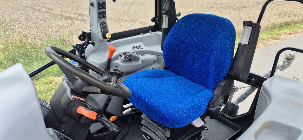 New Holland T5040 tuz tur 2012r idealny stan oryginał TS125A Ares 720