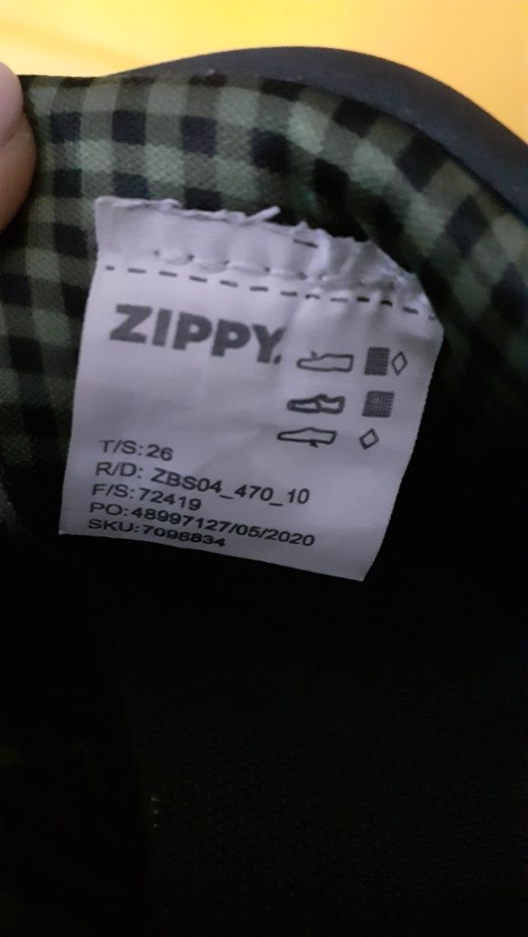 Sapatilhas Zippy 26