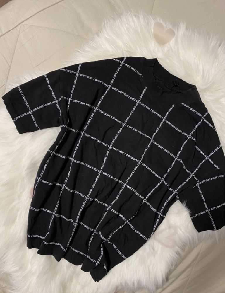 Білий та чорний кроп топ в рубчик H&M/чорна футболка