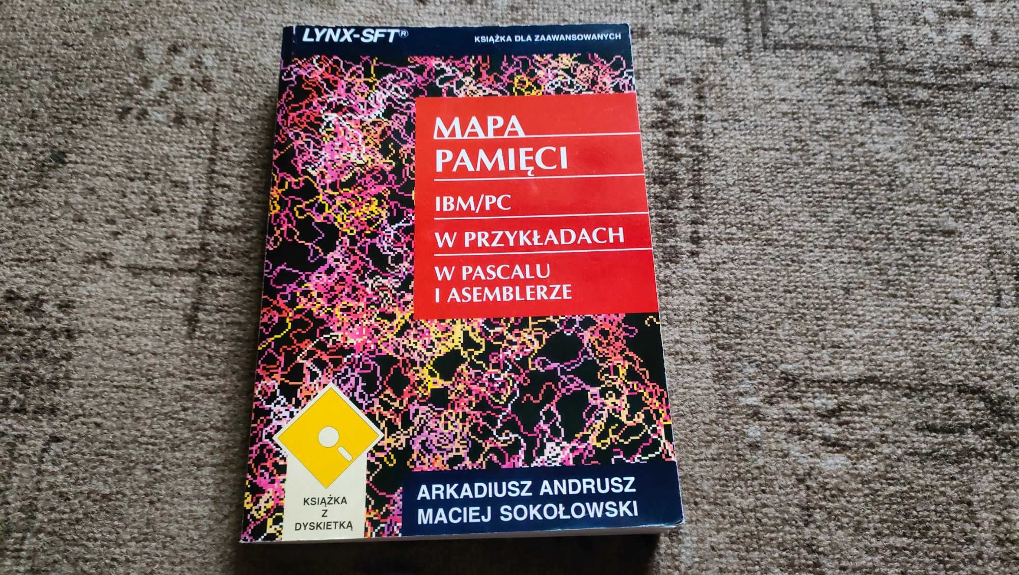 Mapa pamięci IBM PC w Przykładach w Pascalu.