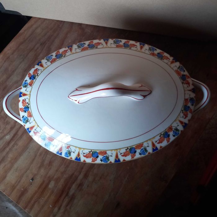 VISTA ALEGRE bonita terrina