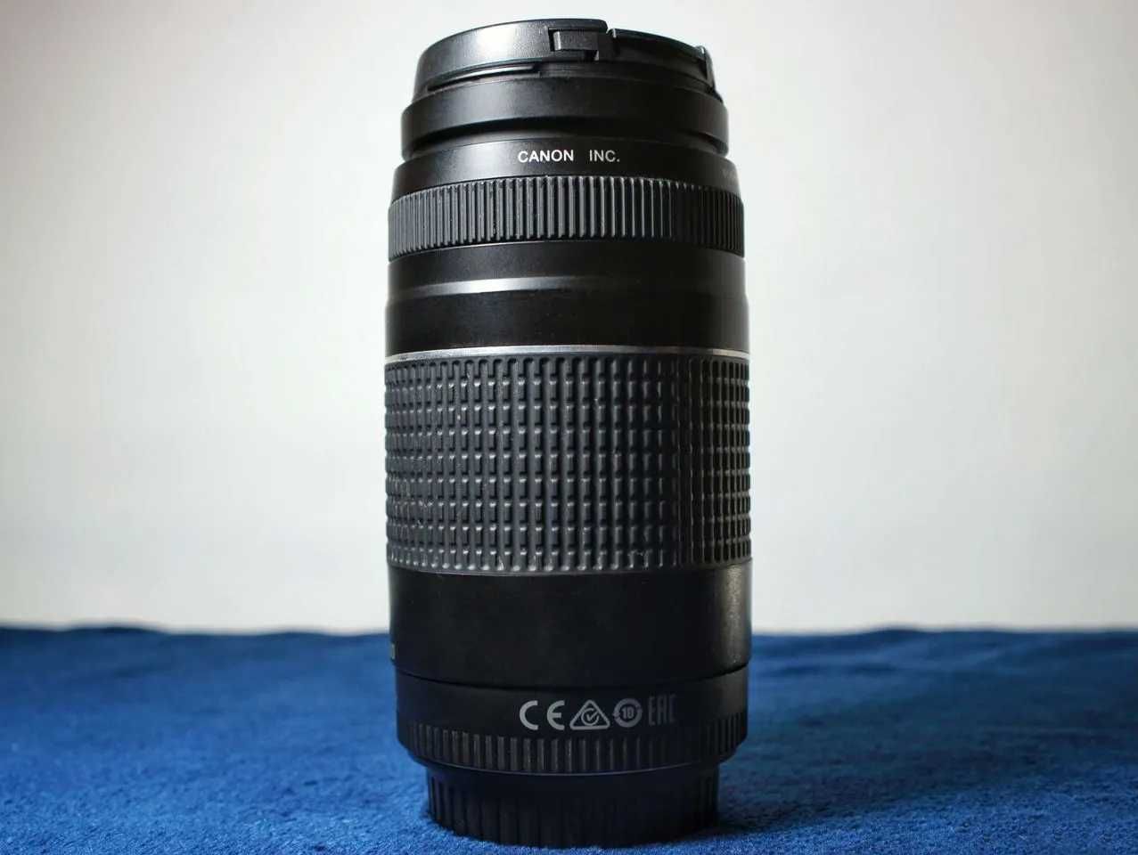 Об’єктив Canon EF 75-300mm III USM - f/4-5.6