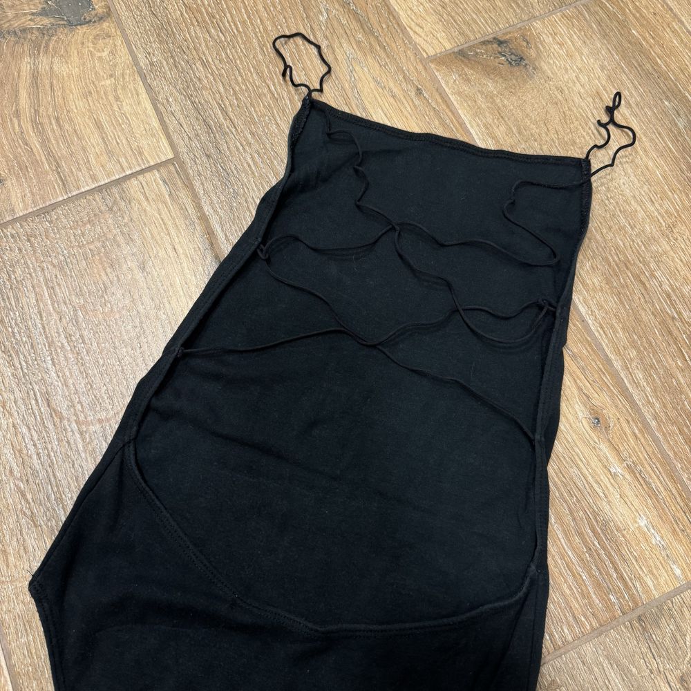 czarne body odkryte plecy XS/S sznureczki open back