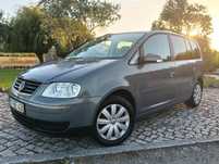 VW Touran - 7 lugares - 2.0 TDI