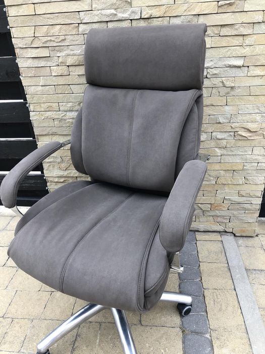 Перетяжка, ремонт компютерних офісних крісел