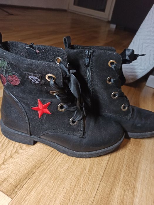 Trapery dziewczęce 35