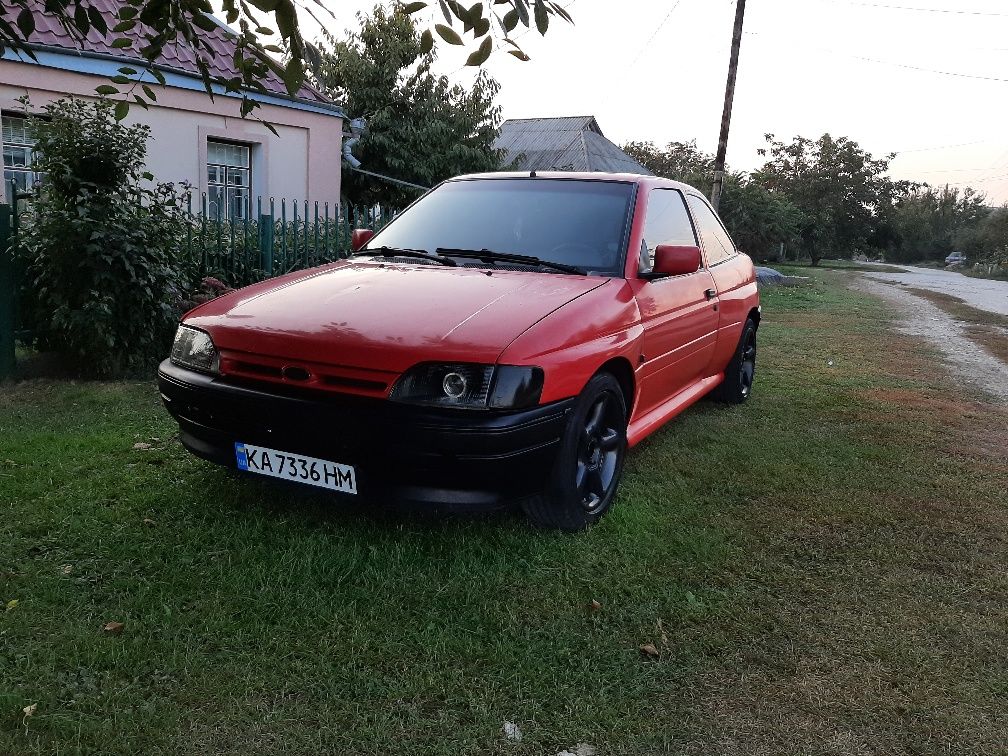 Ford Escort 1.8 ГБО