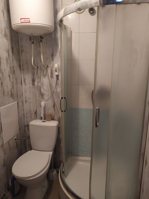 Сдам 3- х комнатную квартиру под Хостел