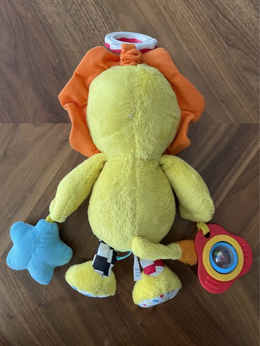 Zabawka niemowlęca zawieszka do wózka lew Carousel grzechotka wibruje