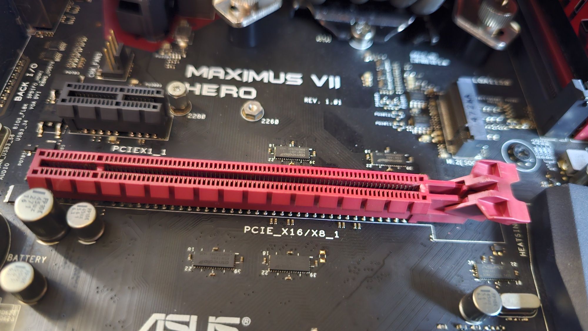 Asus ROG Maximus VII Hero + i7 4790k + 16gb G.Skill + Seasonic GX-550