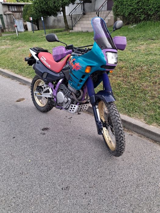 Honda dominator 650