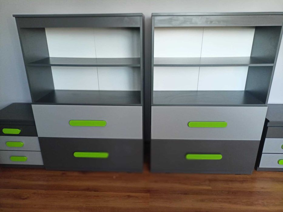 Antracytowe meble dziecięce z płyty wiórowej