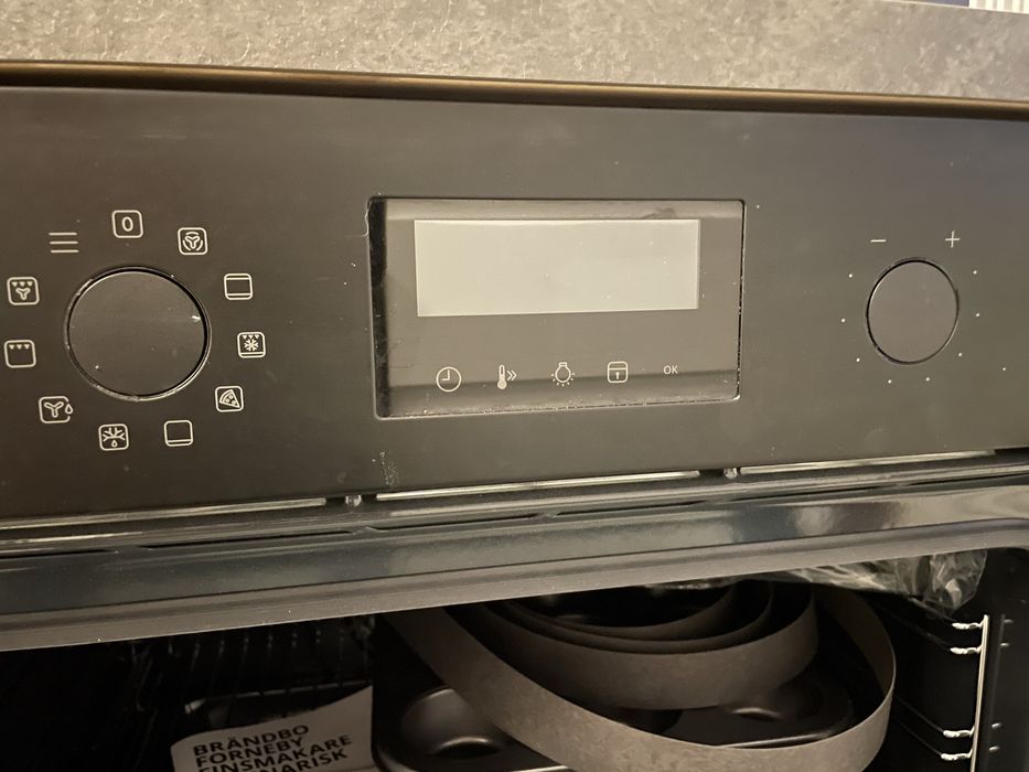 Piekarnik z wym. obiegiem powietrza, BRÄNDBO IKEA 500 czarny