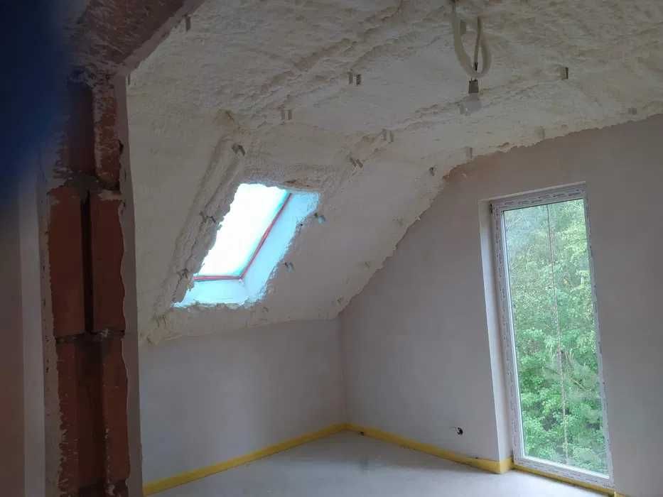 Ocieplanie Piana PUR Poddasza Chłodnia Darmowa wycena Skierniewice