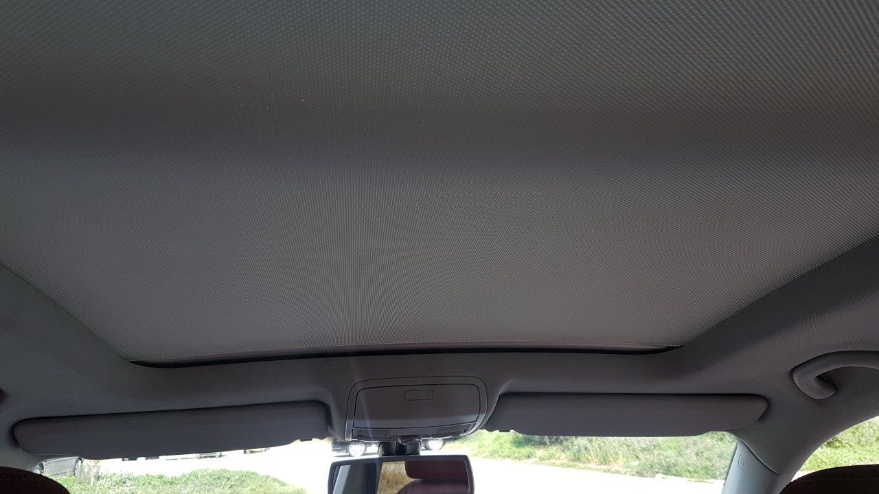 Roleta SZARA szyberdachu panoramicznego Tiguan Audi Q5