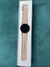 Продам на запчастини або відновлення годинник Samsung Galaxy Watch 4