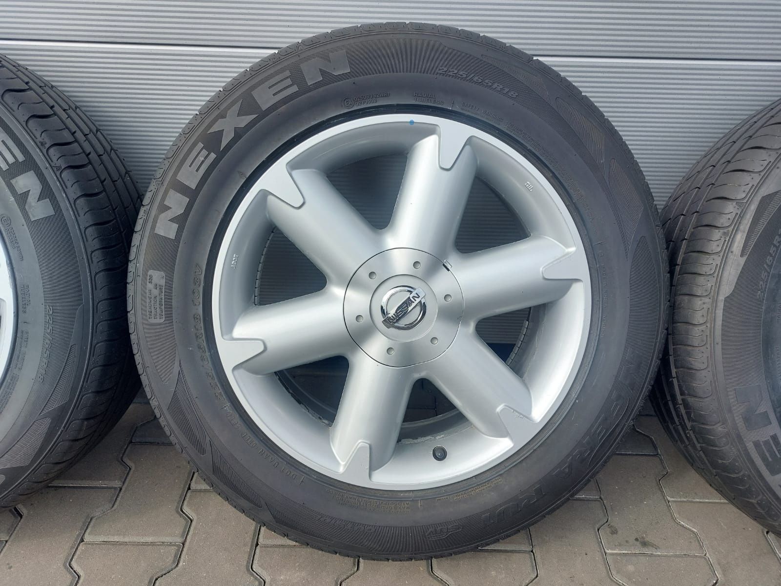 Felgi aluminiowe 5x114,3R17 Nissan