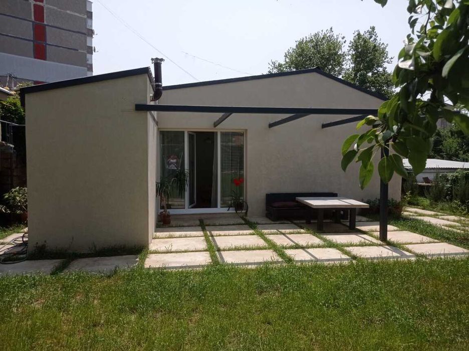 Продам Дом-3 комн. р-он Космос, 68/34/25-кухня гост евроремонт, мебель